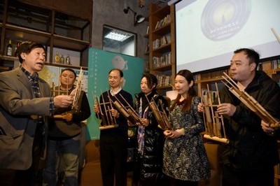 我为蓝天白云做贡献 倡议绿色行动，共建美好家园